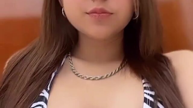 Sofia Lemus new porn video showing off her big breasts!!!