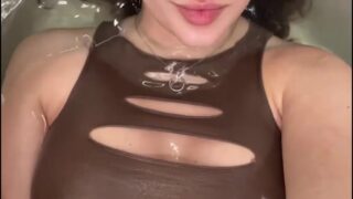 Badte4cherann Nude Showing Big Breasts In Bathtub