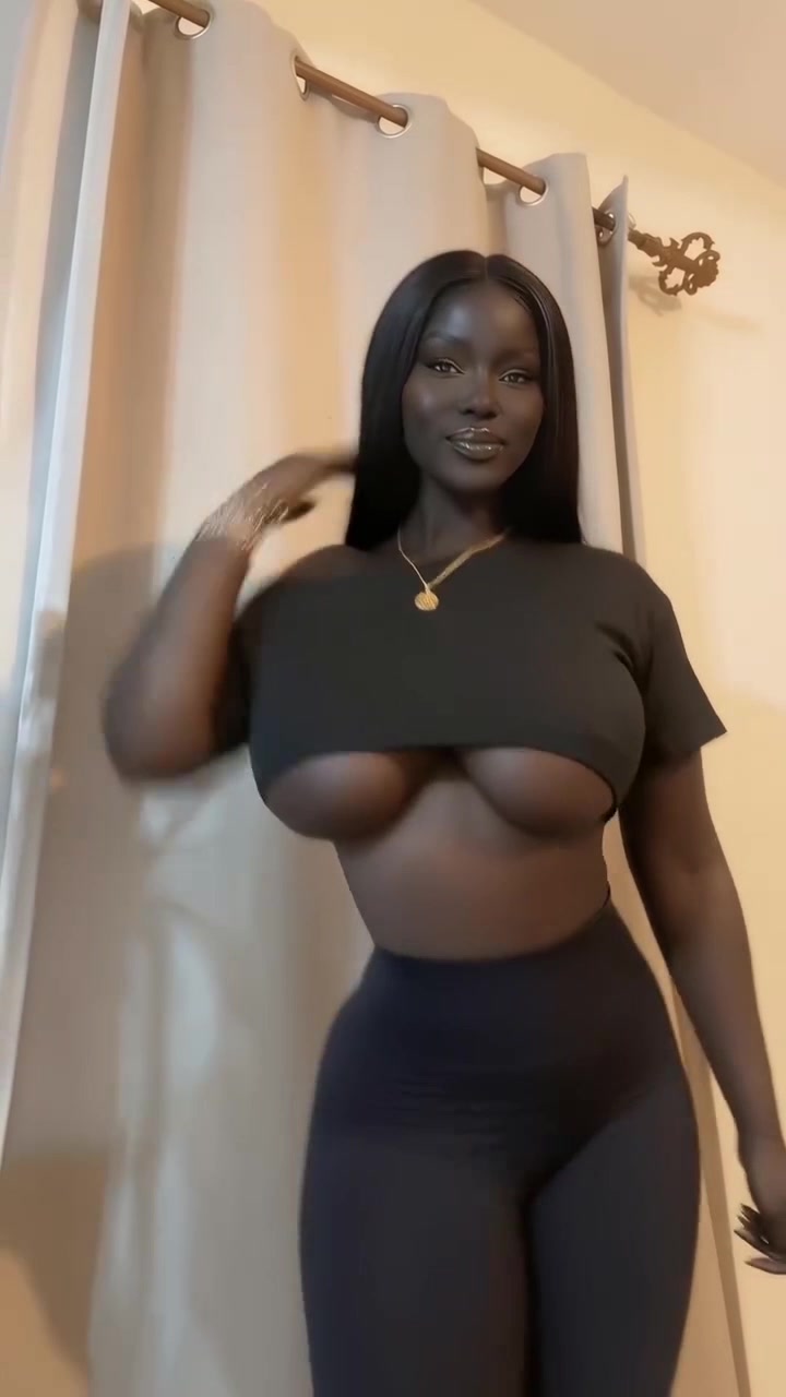 Alicia Kinnaird – New Porn Video Shows Off Her Big Breasts