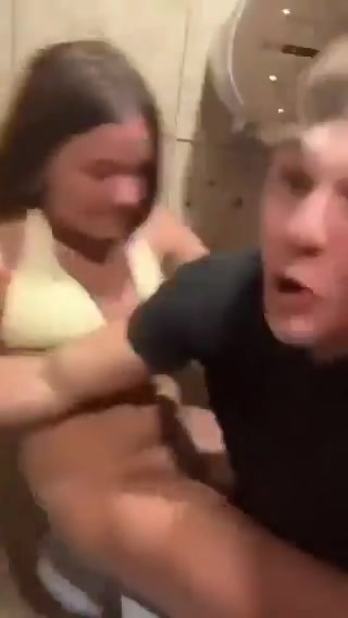 Journey Price – Kansas Bar Girl Video Is Hot Viral