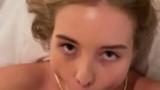 Peachypam Has Sex With Her Boyfriend And Cums In Pussy